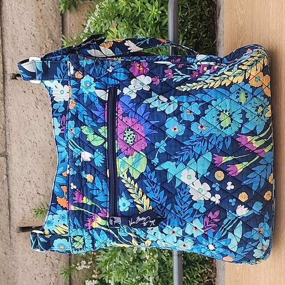 Retired Vera Bradley Midnight Blue Hipster - Picture 3 of 15